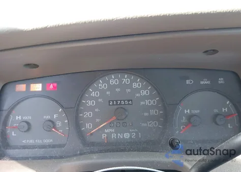 2004 Mercury Grand Marquis Gs из США, поврежденный, VIN 2MEFM74W54X620273